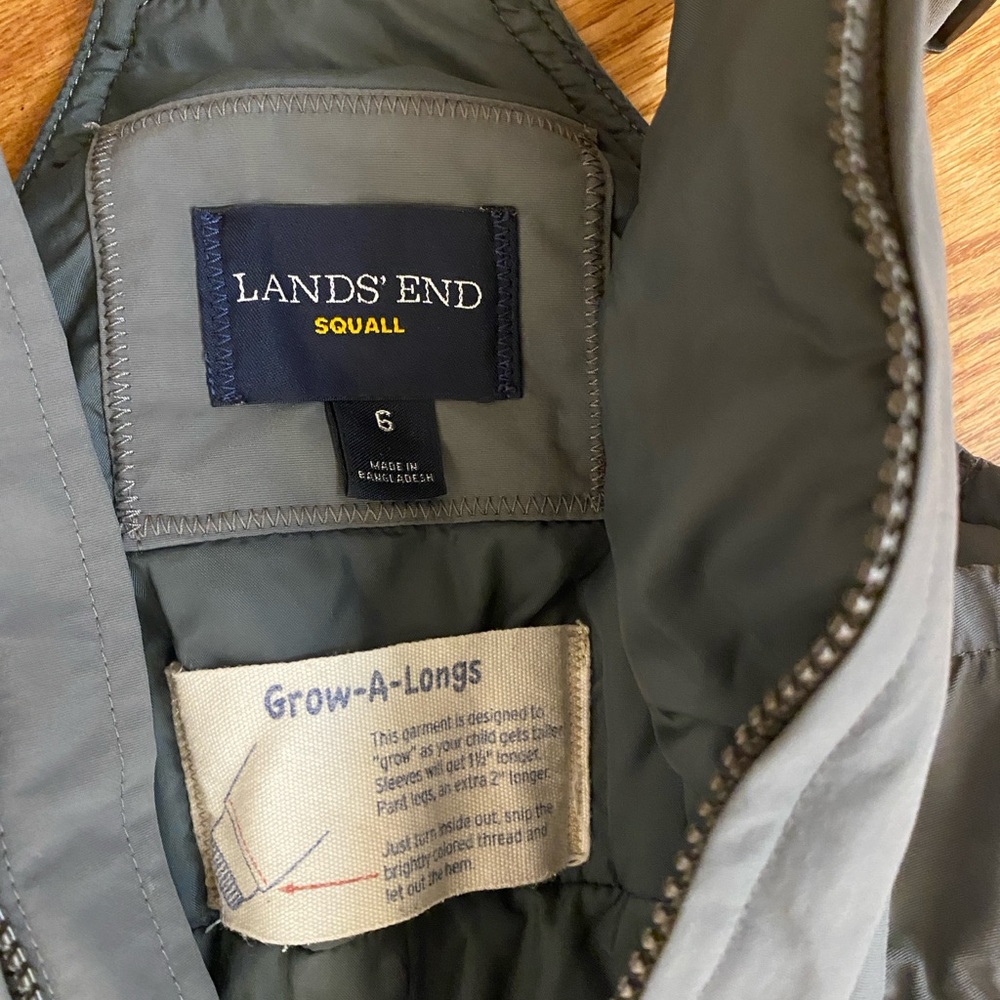 Lands End Squall snowsuit size 6